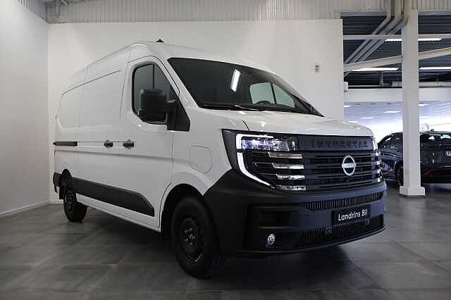 Nissan Interstar